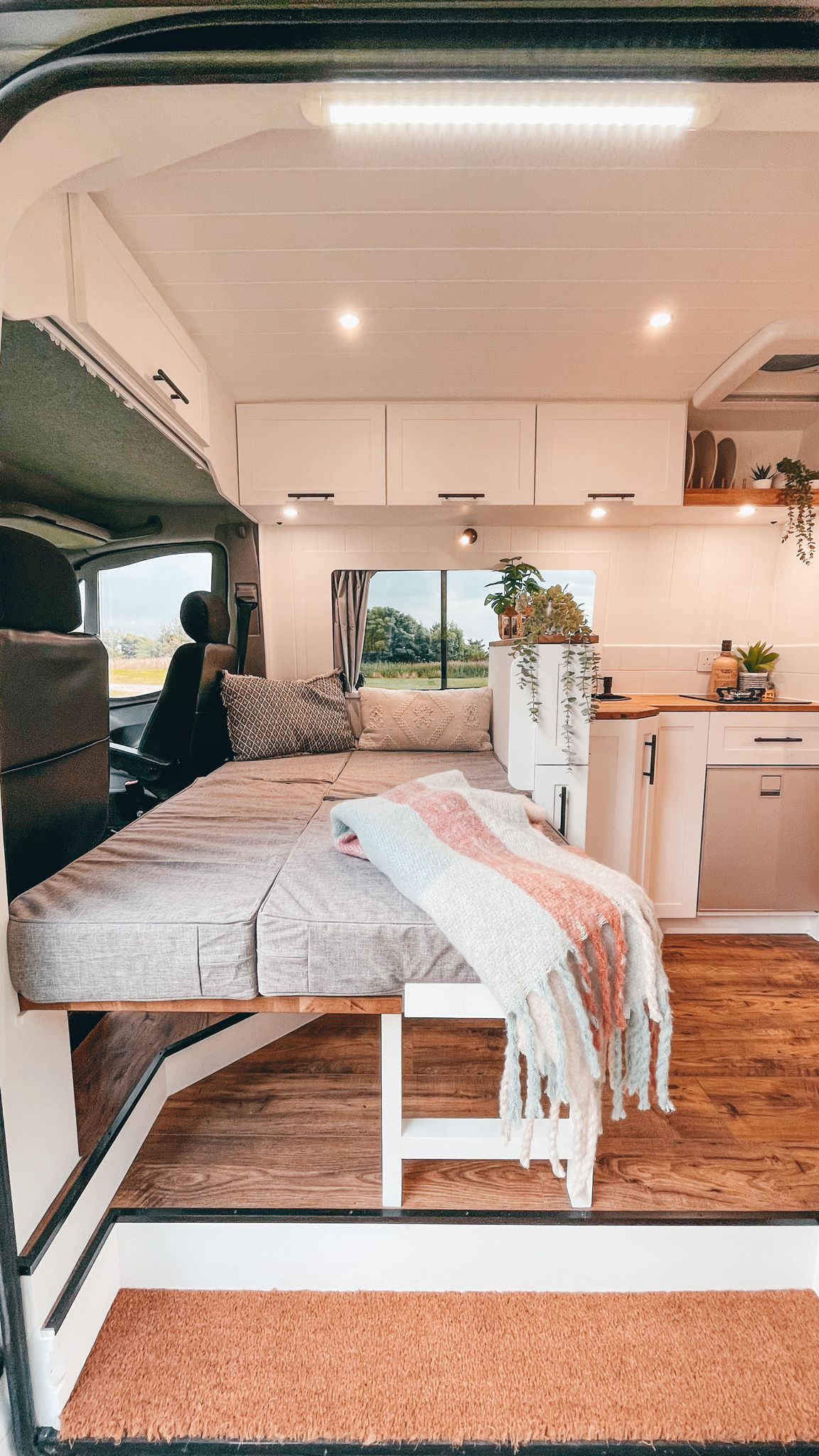 Second bed configuration